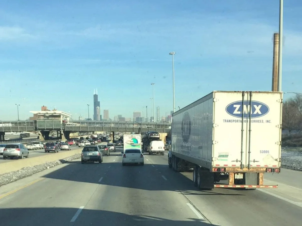 A ZMX 53-foot trailer heading into Chicago on the expressway